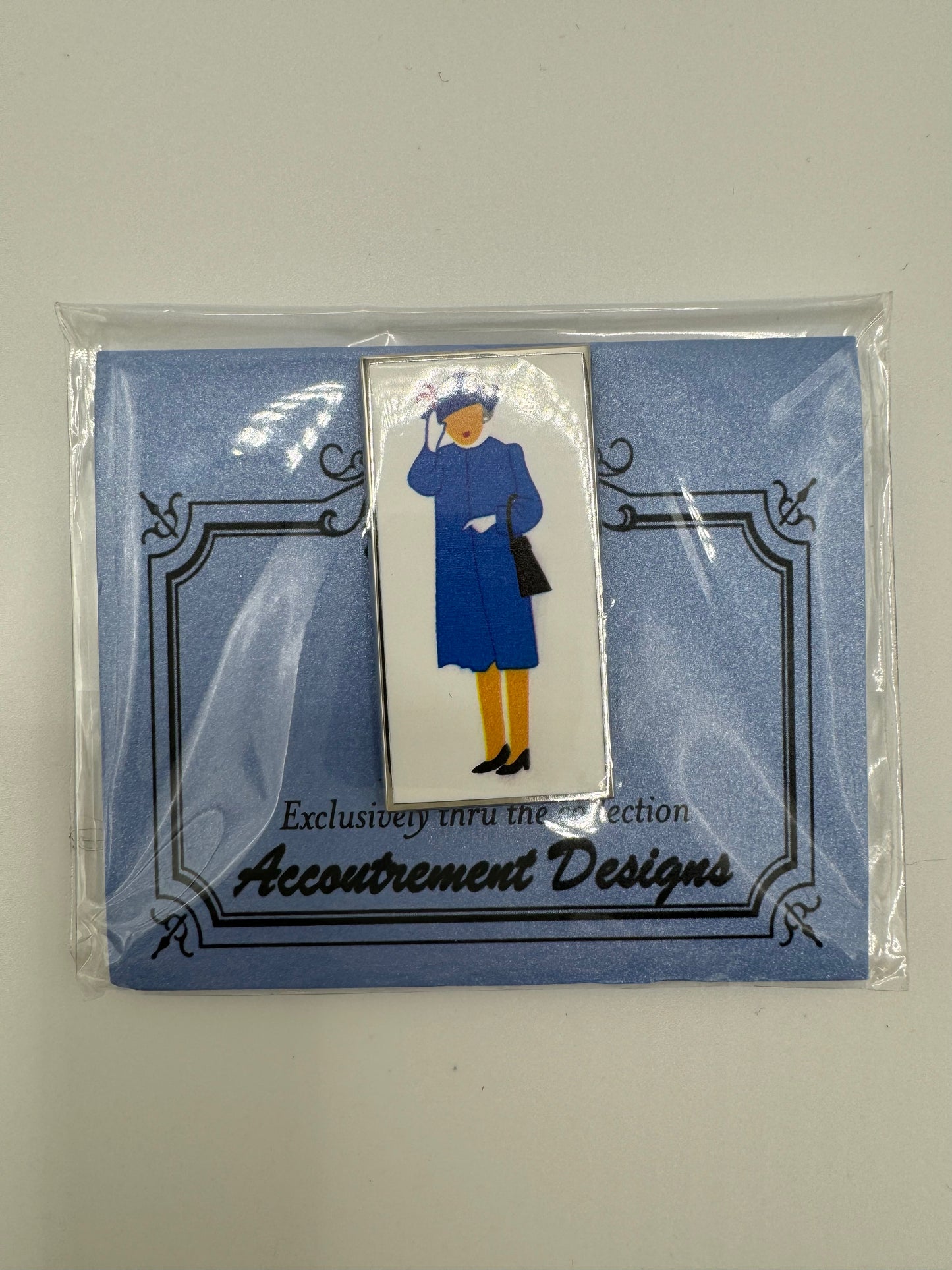 Queen Elizabeth II Needle Minder