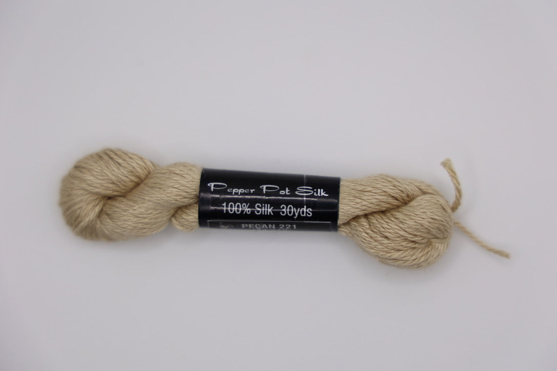 Pepper pot 221- Pecan