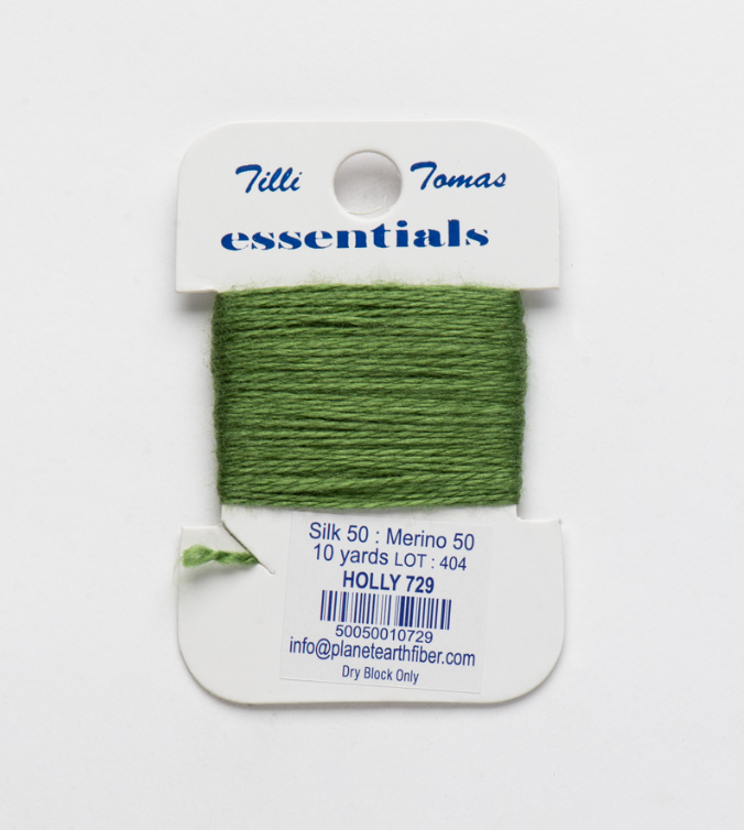 729 Holly - Essentials