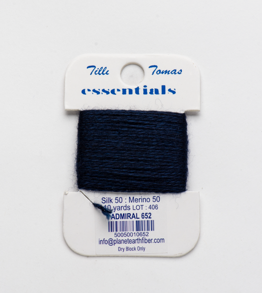 652 Admiral - Essentials