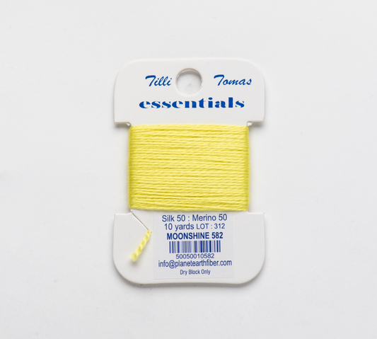 582 Moonshine - Essentials