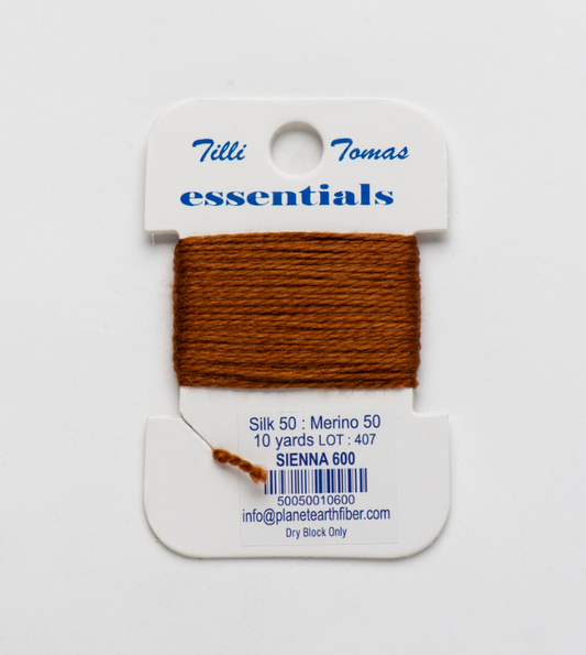 600 Sienna - Essentials