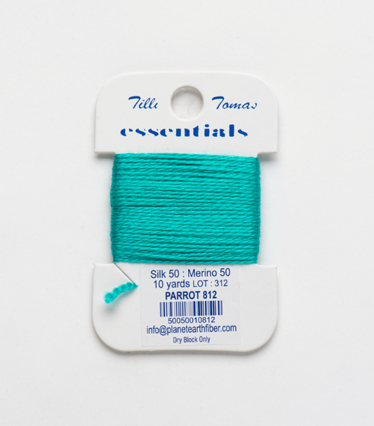 812 Parrot - Essentials