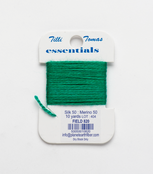 820 Field - Essentials